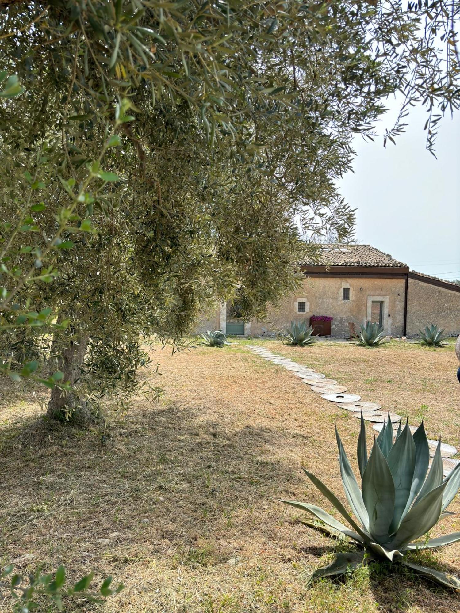Gasthaus Casa Farfaglia Noto Exterior foto