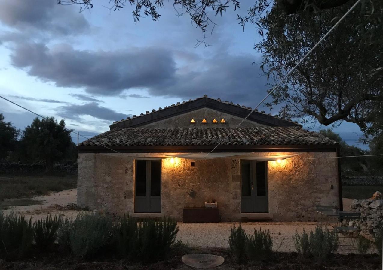 Gasthaus Casa Farfaglia Noto Exterior foto